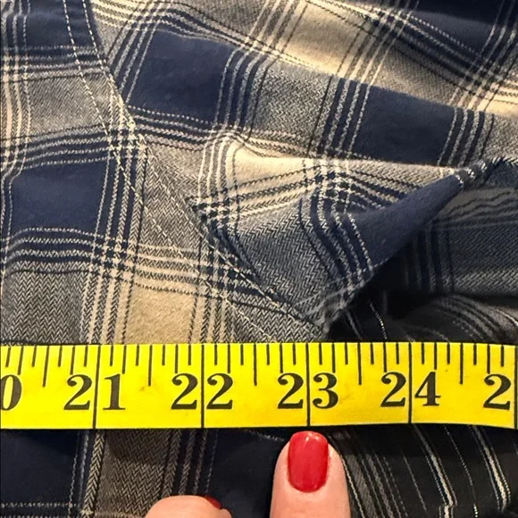 Wrangler Navy and Tan Plaid Button Down Shirt - Picture 6 of 9